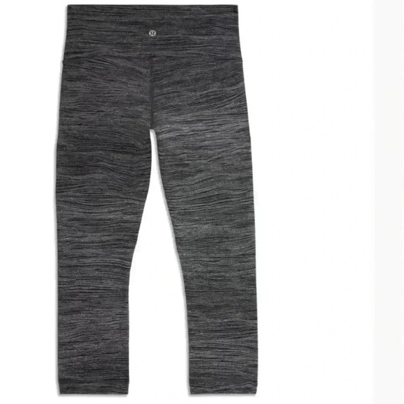 Lululemon Wunder Under Mid Rise Ankle Leggings Size 4 - Picture 2 of 3